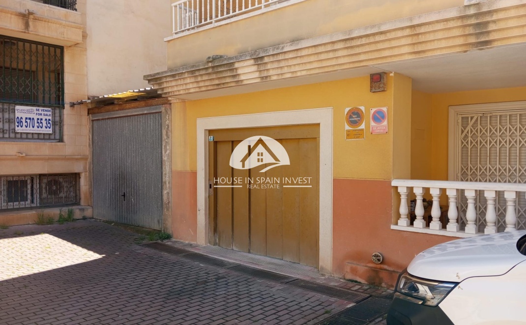 Resale - Garage - Torrevieja - La Mata