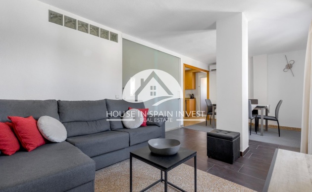 Resale - Apartment  - Torrevieja - Playa del Cura