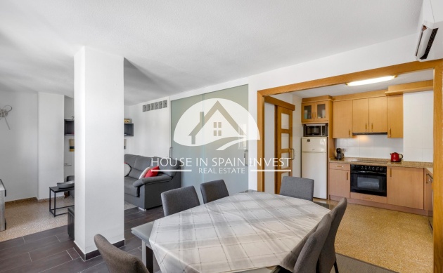 Resale - Apartment  - Torrevieja - Playa del Cura