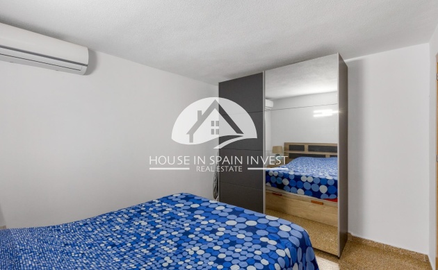 Resale - Apartment  - Torrevieja - Playa del Cura
