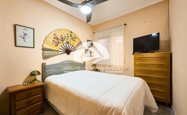 Resale - Ground floor bungalow - Torrevieja - La Mata