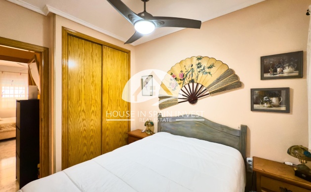 Resale - Ground floor bungalow - Torrevieja - La Mata