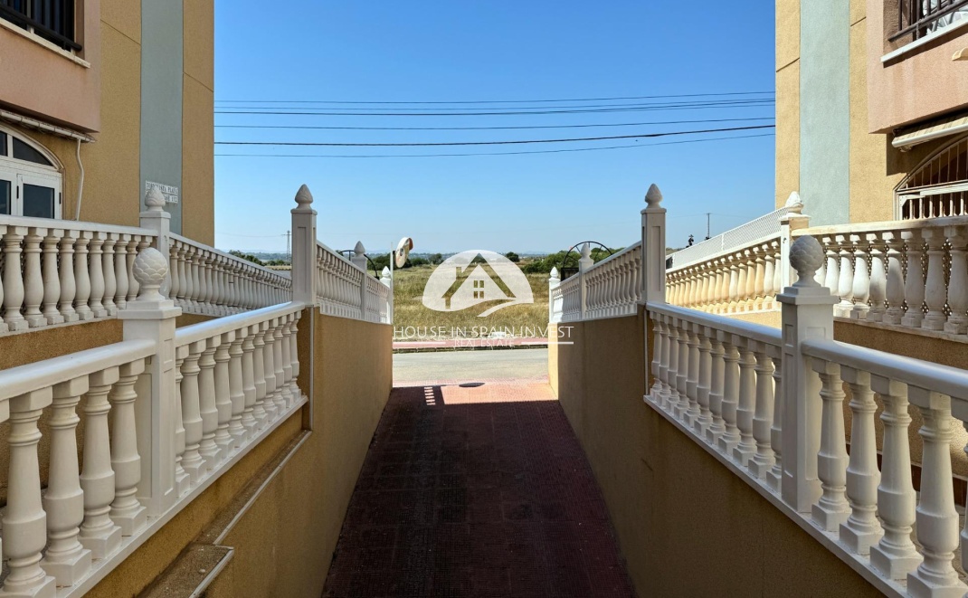 Resale - Ground floor bungalow - Torrevieja - La Mata