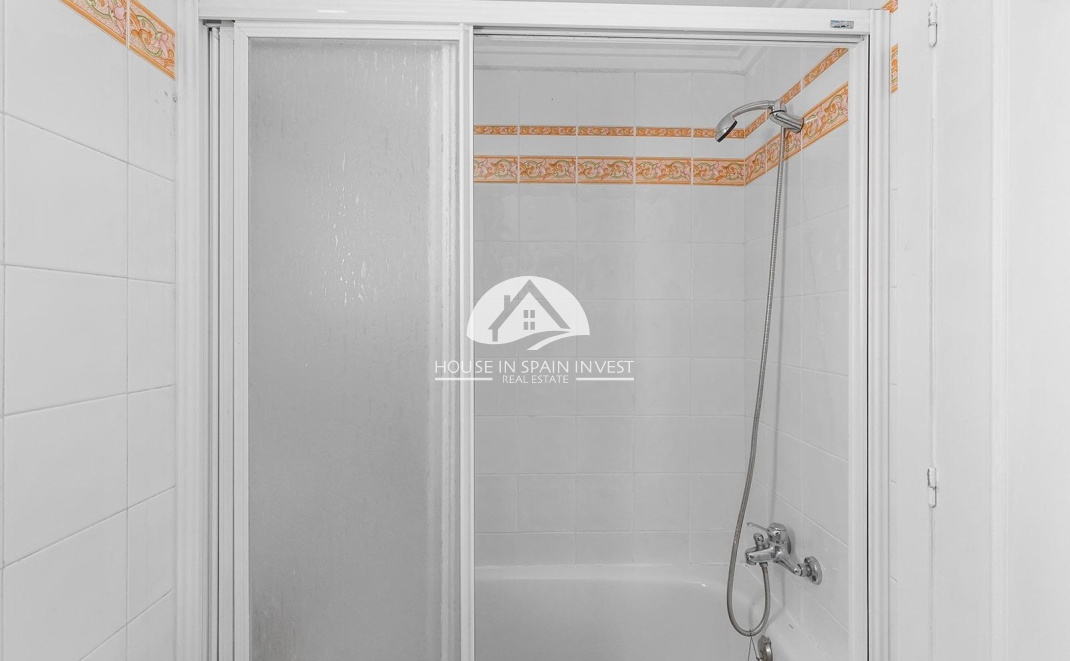 Herverkoop - Gelijkvloerse bungalow - Torrevieja - El Acequión - Los Náufragos