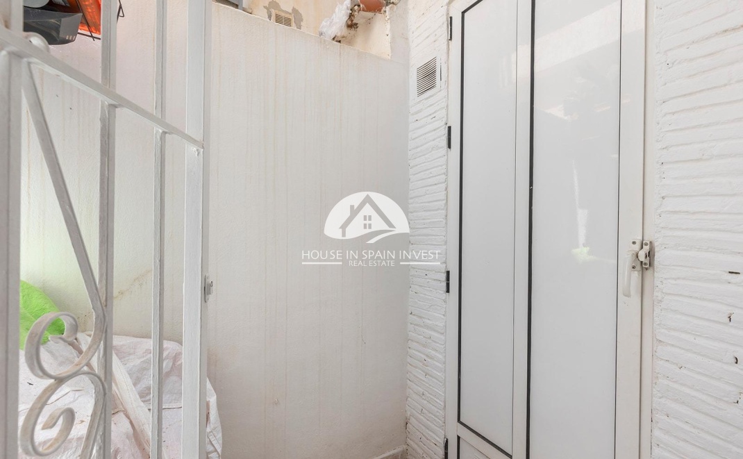 Herverkoop - Gelijkvloerse bungalow - Torrevieja - El Acequión - Los Náufragos