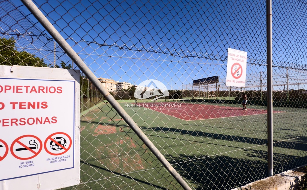 Herverkoop - Gelijkvloerse bungalow - Torrevieja - El Acequión - Los Náufragos