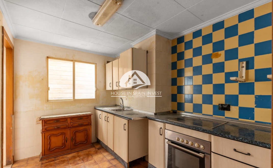 Resale - Apartment  - Torrevieja - Playa del Cura