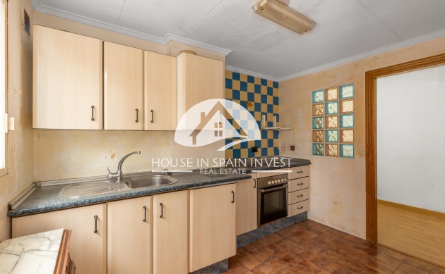 Resale - Apartment  - Torrevieja - Playa del Cura
