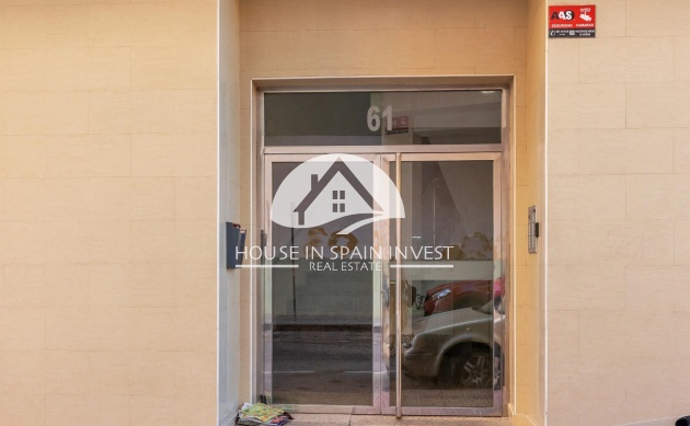 Resale - Apartment  - Torrevieja - Playa del Cura