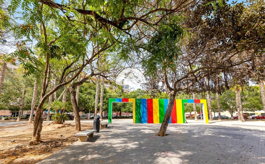 Resale - Apartment  - Torrevieja - Playa del Cura