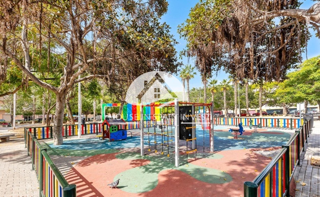 Resale - Apartment  - Torrevieja - Playa del Cura