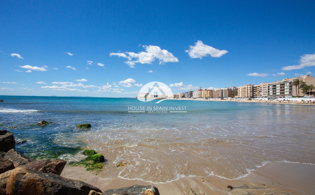 Resale - Apartment  - Torrevieja - Playa del Cura