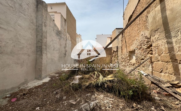 Resale - Plot / Land - Torrevieja - Centro