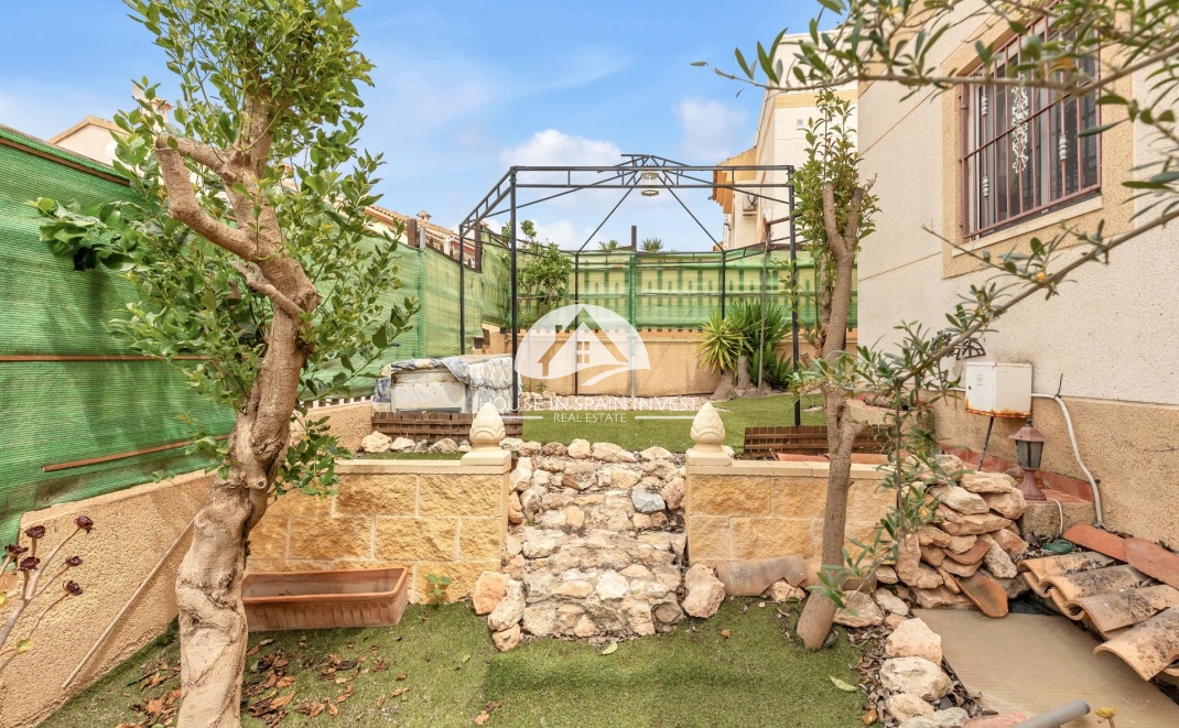 Herverkoop - Gelijkvloerse bungalow - Orihuela Costa - La Florida