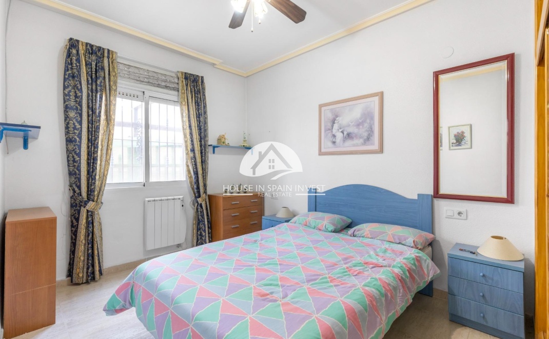 Herverkoop - Gelijkvloerse bungalow - Orihuela Costa - La Florida