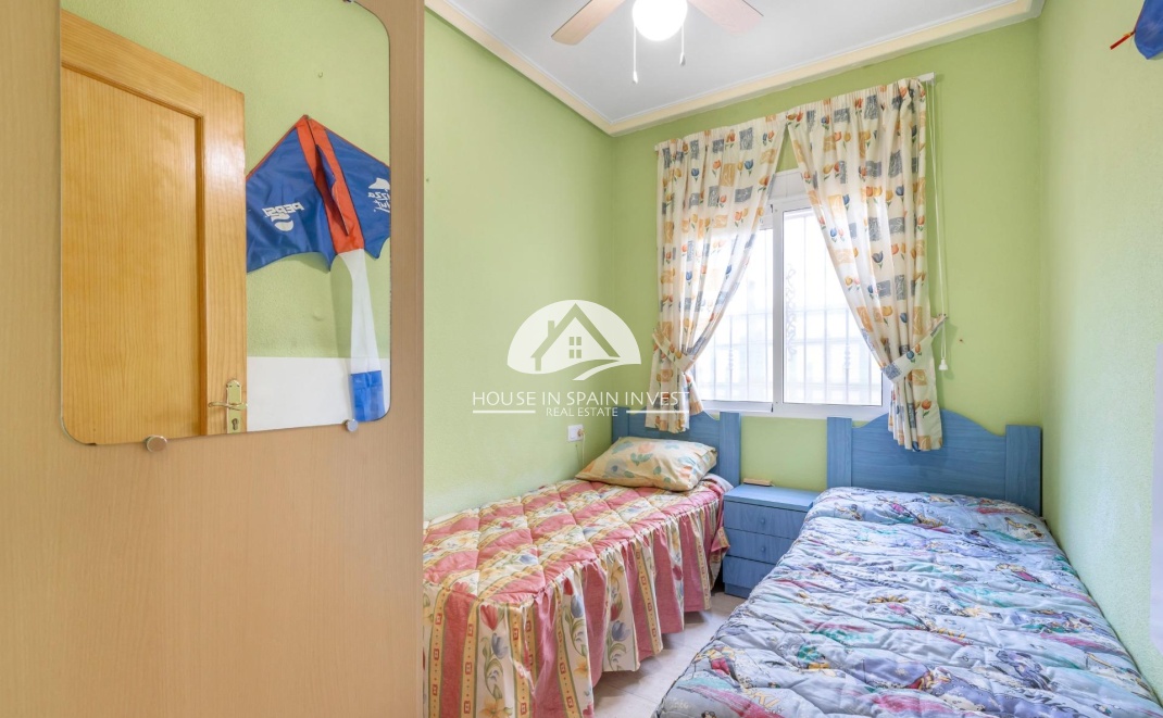 Herverkoop - Gelijkvloerse bungalow - Orihuela Costa - La Florida