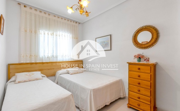 Resale - Ground floor bungalow - Torrevieja - La Mata