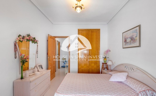 Resale - Ground floor bungalow - Torrevieja - La Mata