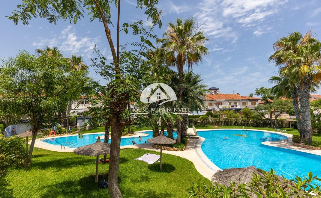 Resale - Ground floor bungalow - Torrevieja - La Mata