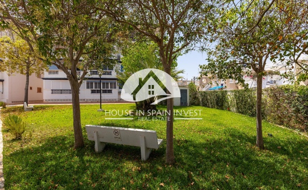 Resale - Ground floor bungalow - Torrevieja - La Mata