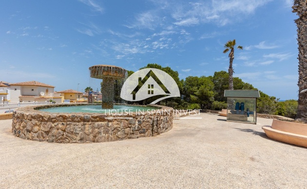 Resale - Ground floor bungalow - Torrevieja - La Mata