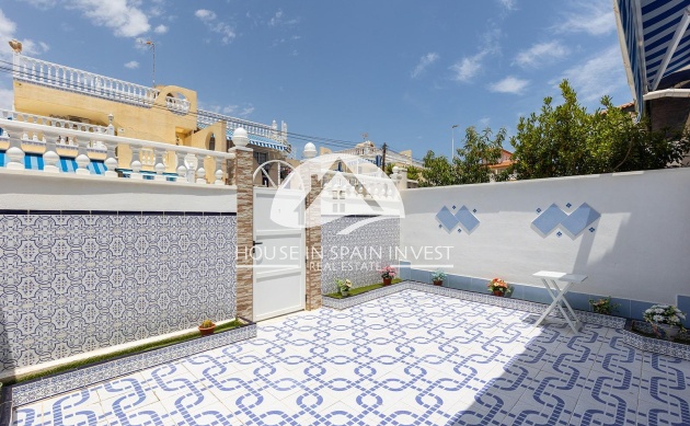 Resale - Ground floor bungalow - Torrevieja - La Mata