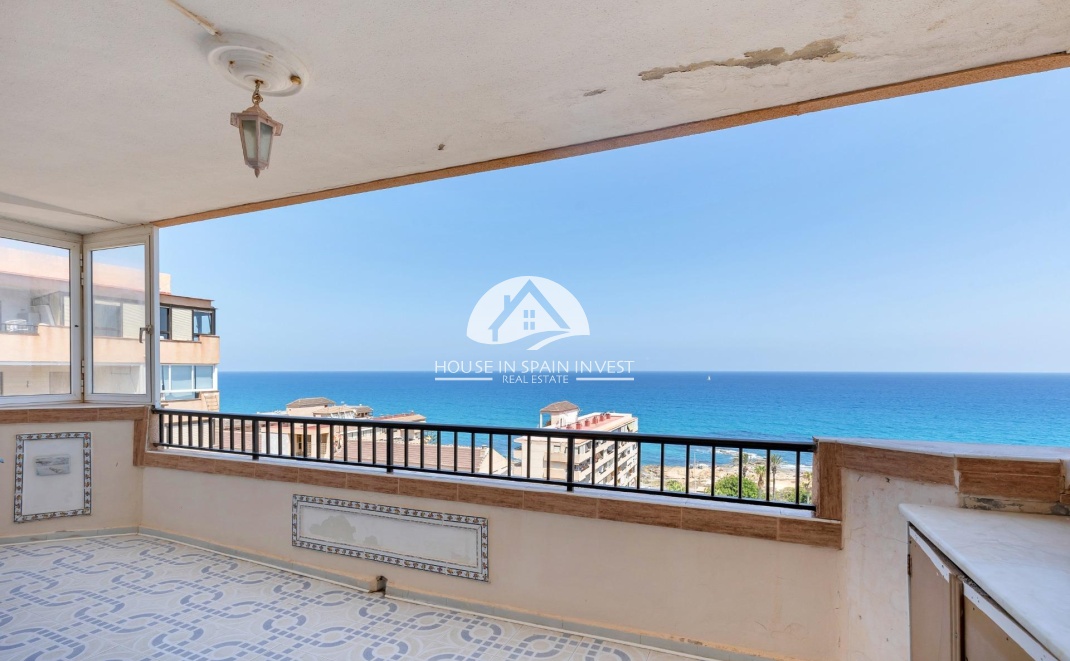 Resale - Apartment  - Torrevieja - Cabo Cervera