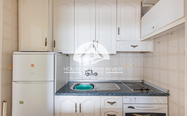 Resale - Apartment  - Torrevieja - Cabo Cervera