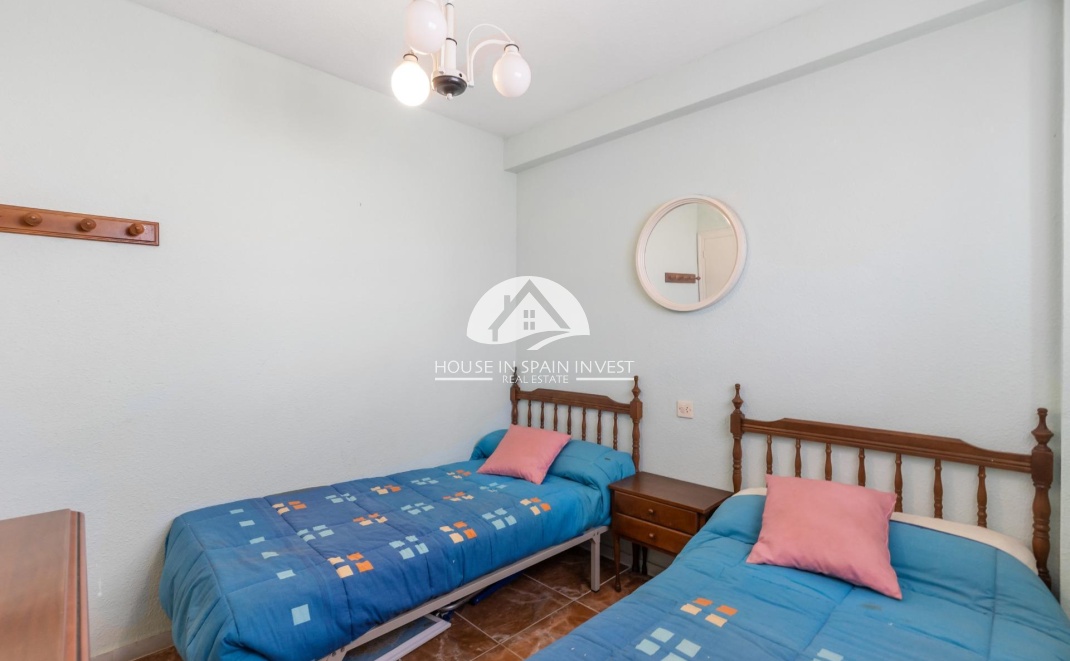 Resale - Apartment  - Torrevieja - Cabo Cervera