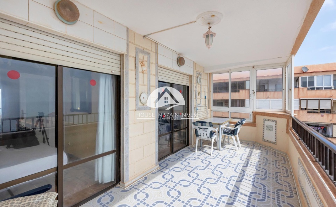 Resale - Apartment  - Torrevieja - Cabo Cervera