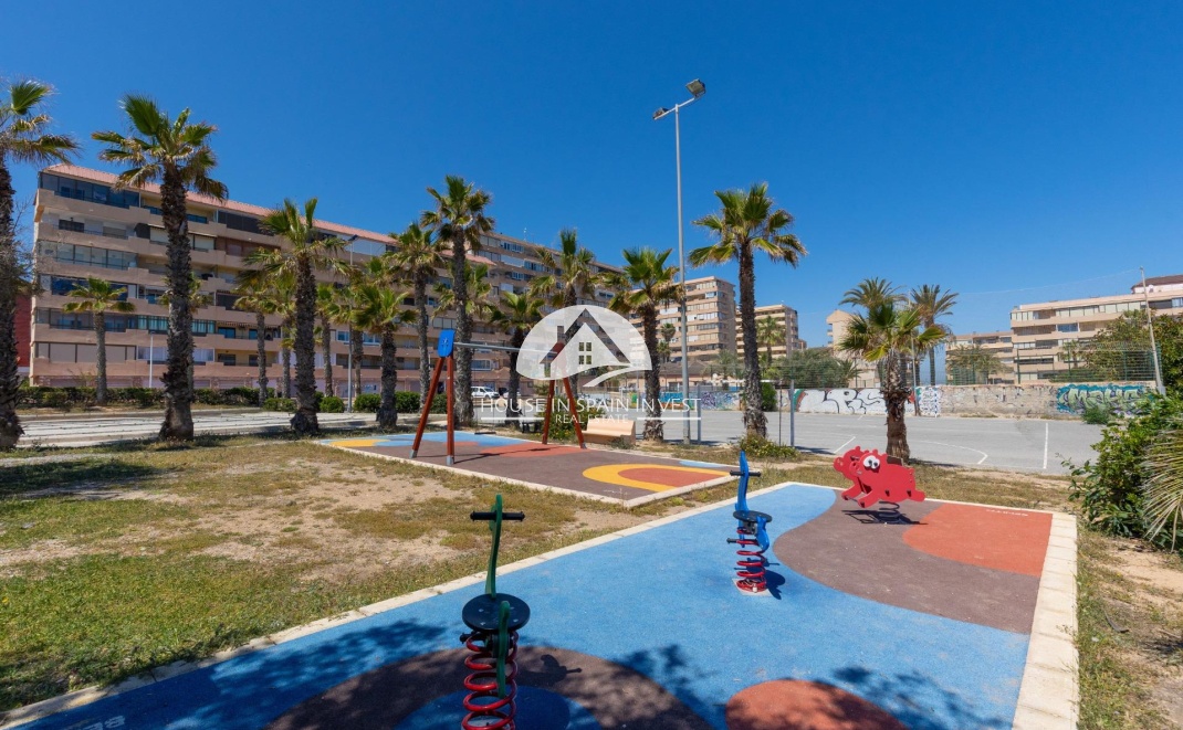 Resale - Apartment  - Torrevieja - Cabo Cervera