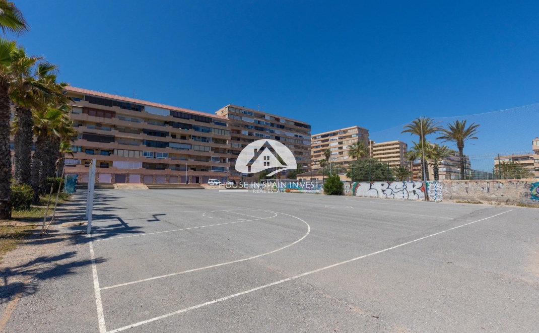 Resale - Apartment  - Torrevieja - Cabo Cervera