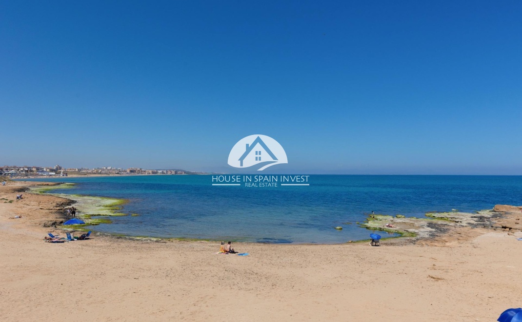 Resale - Apartment  - Torrevieja - Cabo Cervera