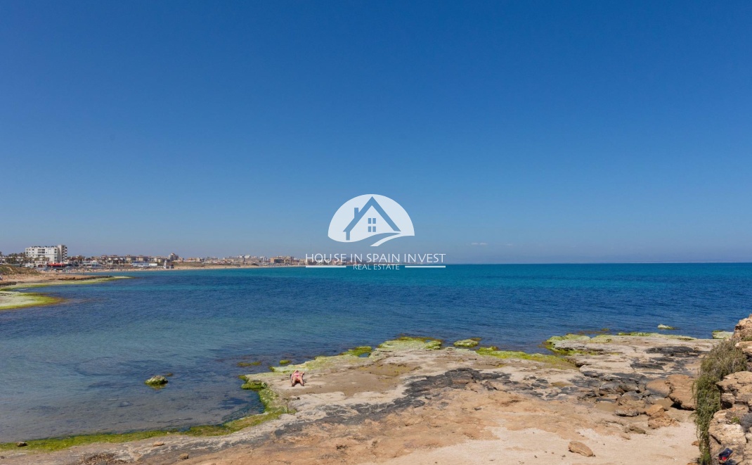 Resale - Apartment  - Torrevieja - Cabo Cervera