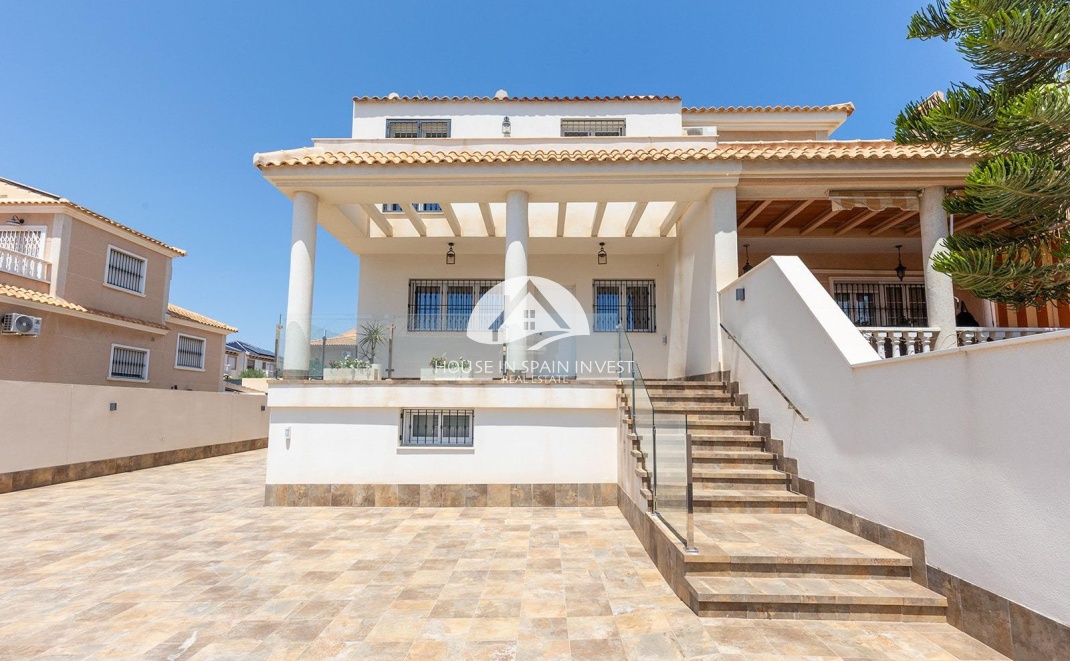 Reventa - Chalet - Torrevieja - Aguas Nuevas - Sector 25