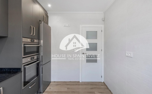 Reventa - Chalet - Torrevieja - Aguas Nuevas - Sector 25