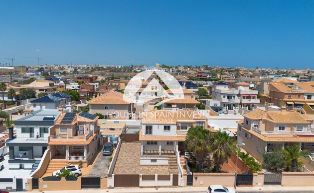 Reventa - Chalet - Torrevieja - Aguas Nuevas - Sector 25