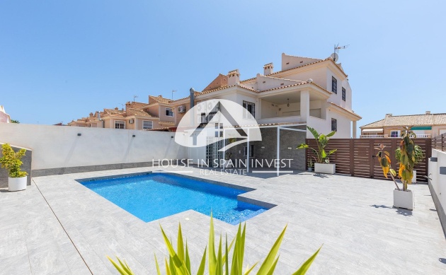 Reventa - Chalet - Torrevieja - Aguas Nuevas - Sector 25