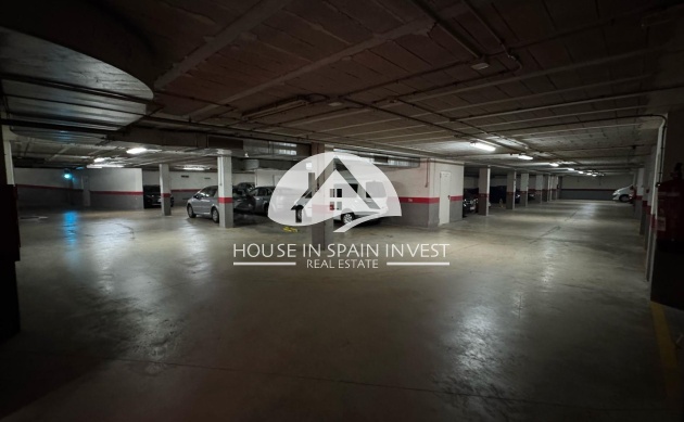 Resale - Garage - Torrevieja - Centro