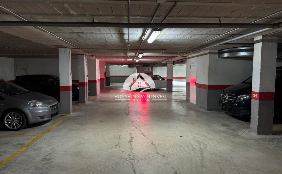 Resale - Garage - Torrevieja - Centro