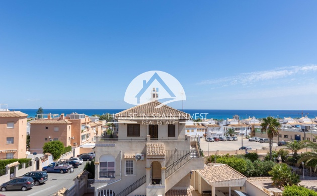Resale - Villa - Torrevieja - La Mata