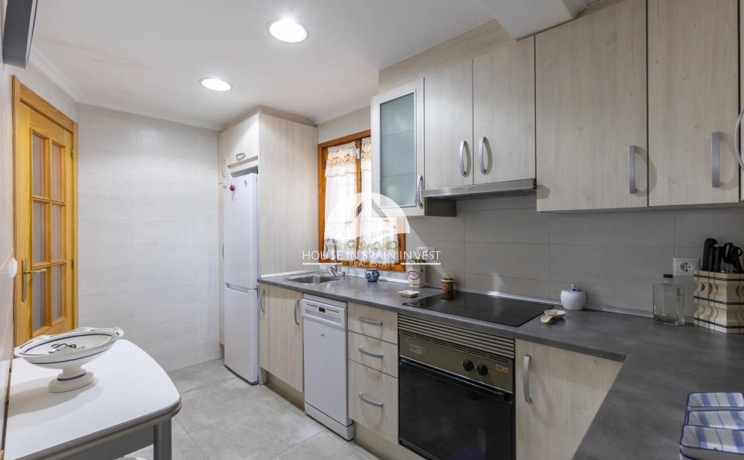 Resale - Villa - Torrevieja - La Mata