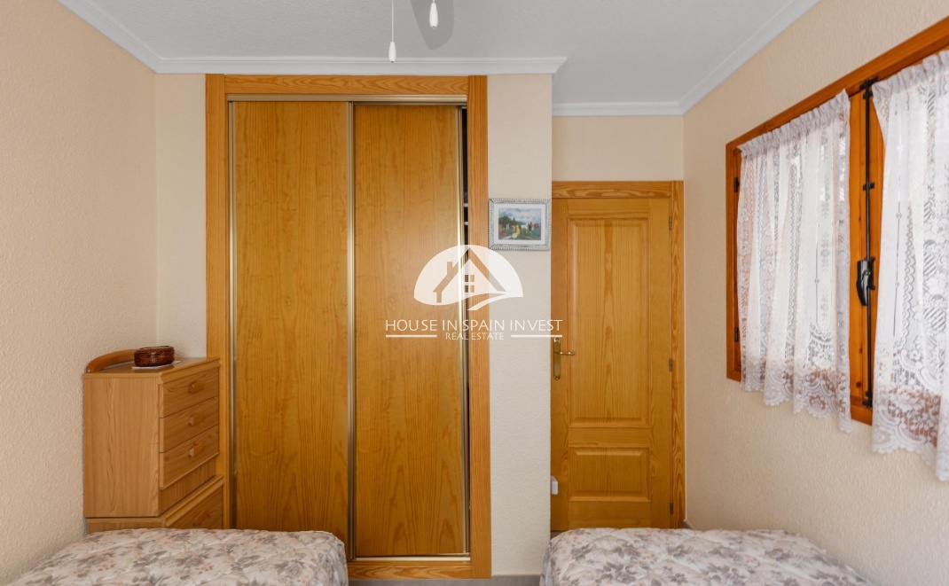 Resale - Villa - Torrevieja - La Mata