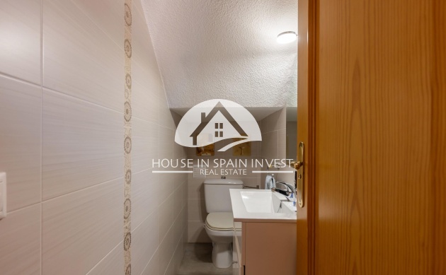 Resale - Villa - Torrevieja - La Mata