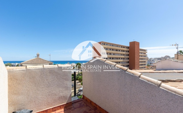 Resale - Villa - Torrevieja - La Mata