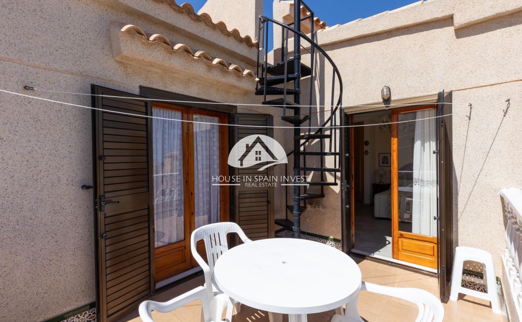 Resale - Villa - Torrevieja - La Mata