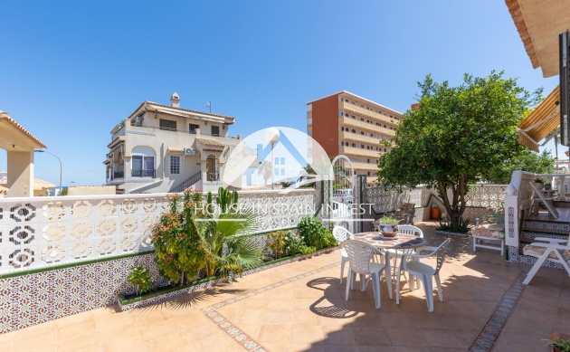 Resale - Villa - Torrevieja - La Mata