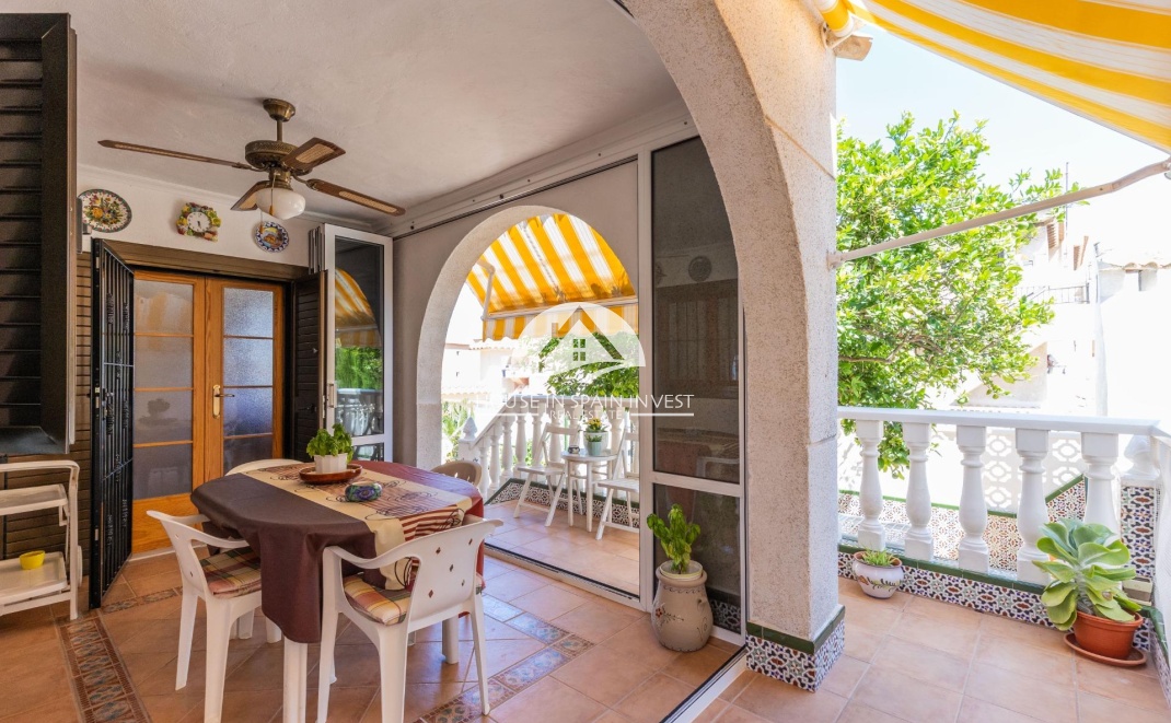 Resale - Villa - Torrevieja - La Mata