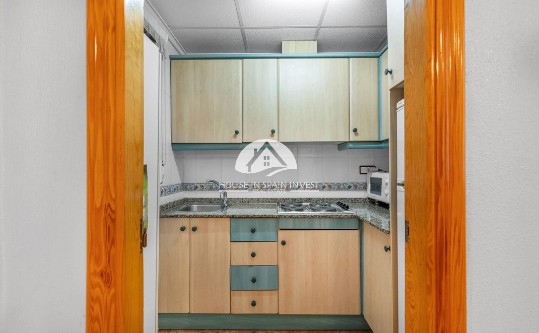 Resale - Apartment  - Torrevieja - Playa del Cura