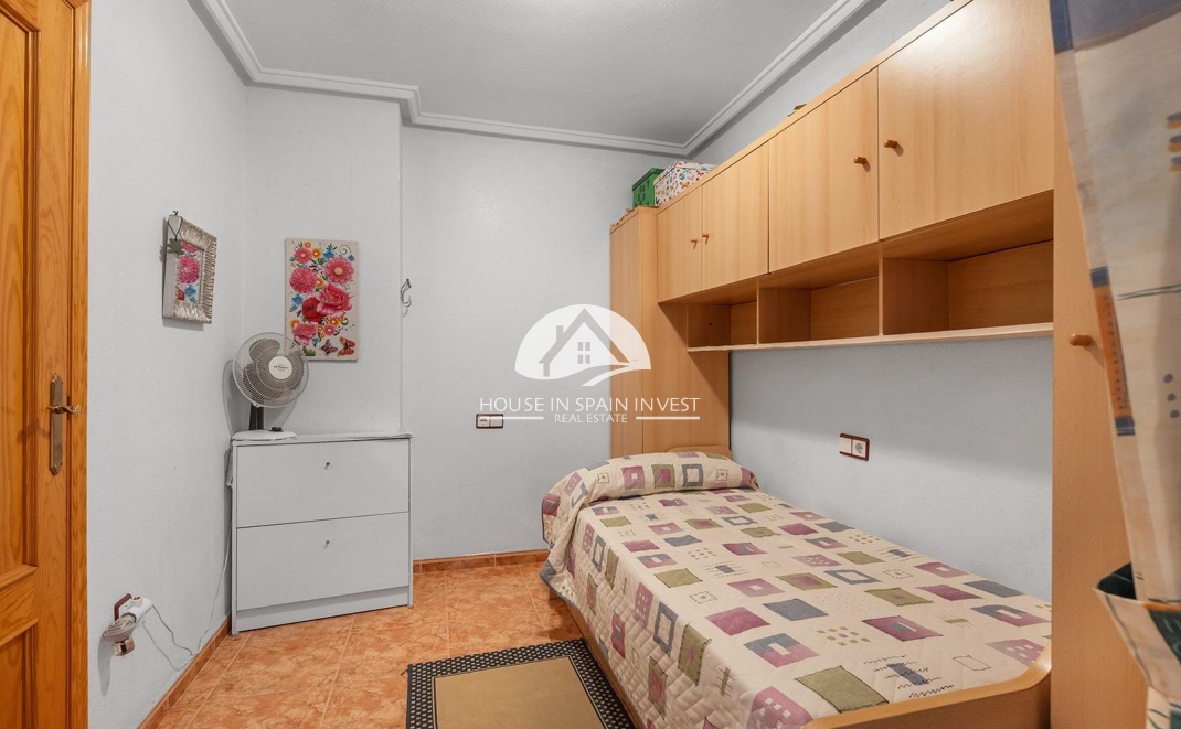 Resale - Apartment  - Torrevieja - Playa del Cura